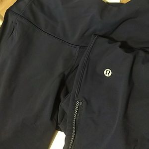 Lululemon fresh tracks jogging pants